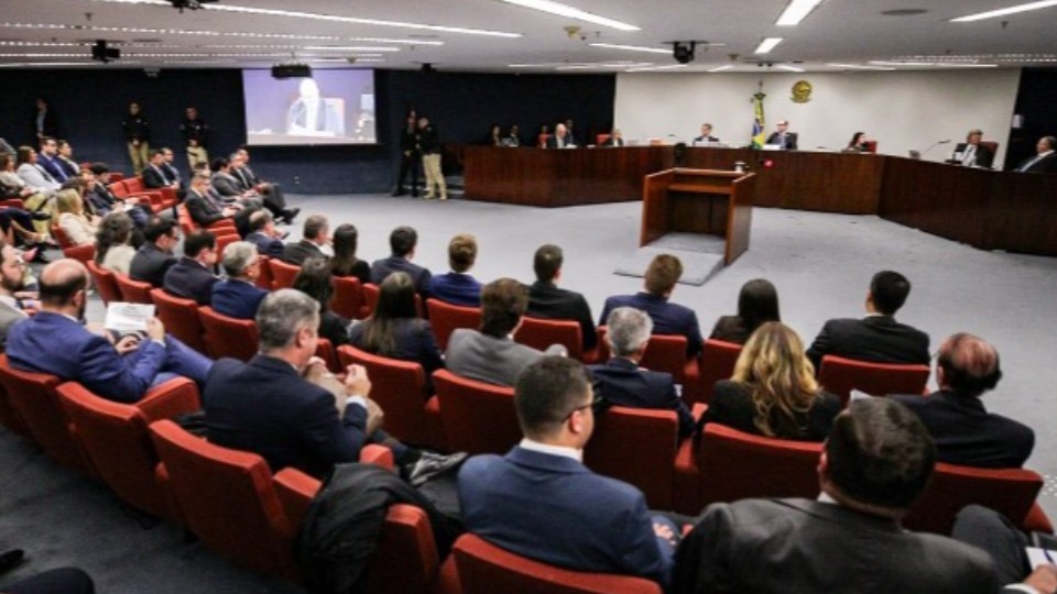 Trama golpista: 2º dia de julgamento no STF tem defesa de Bolsonaro trama-golpista:-2o-dia-de-julgamento-no-stf-tem-defesa-de-bolsonaro