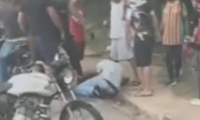 Filho tem as duas pernas quebradas após agredir e ameaçar mãe idosa filho-tem-as-duas-pernas-quebradas-apos-agredir-e-ameacar-mae-idosa