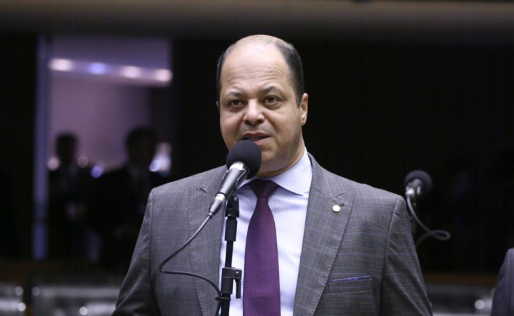 Câmara aprova projeto que aumenta pena para maus-tratos contra pessoas com deficiência camara-aprova-projeto-que-aumenta-pena-para-maus-tratos-contra-pessoas-com-deficiencia