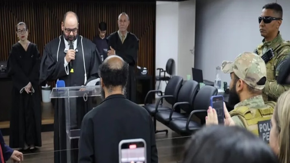 Serial killer de Maceió é condenado por tentar matar barbeiro serial-killer-de-maceio-e-condenado-por-tentar-matar-barbeiro