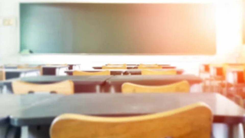 Escola tem 33 alunos intoxicados após dedetização escola-tem-33-alunos-intoxicados-apos-dedetizacao