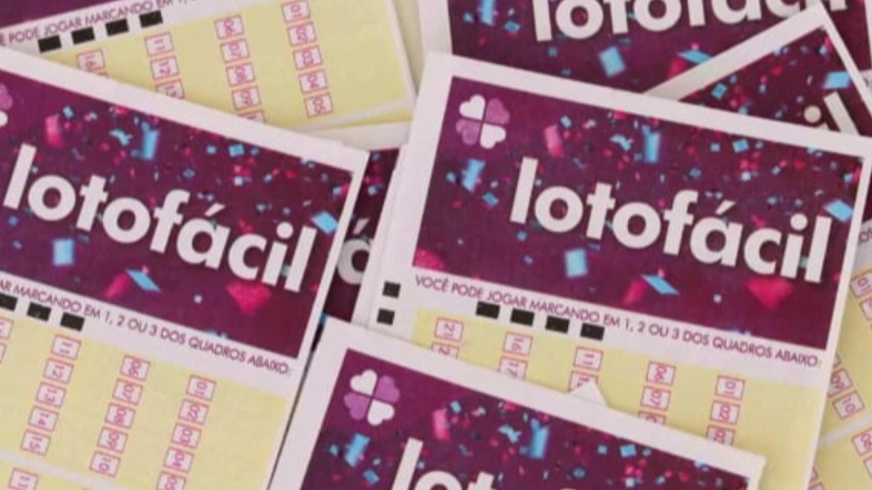 Duas apostas acertam a Lotofácil e levam bolada de mais de R$ 800 mil cada duas-apostas-acertam-a-lotofacil-e-levam-bolada-de-mais-de-r$-800-mil-cada