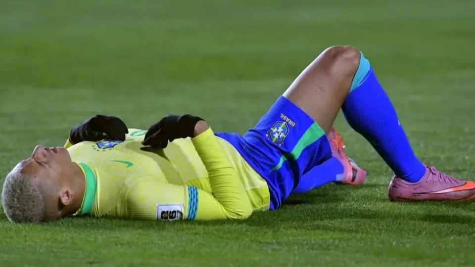 Brasil sofre com a altitude, perde para a Bolívia e termina em 5º nas Eliminatórias brasil-sofre-com-a-altitude,-perde-para-a-bolivia-e-termina-em-5o-nas-eliminatorias