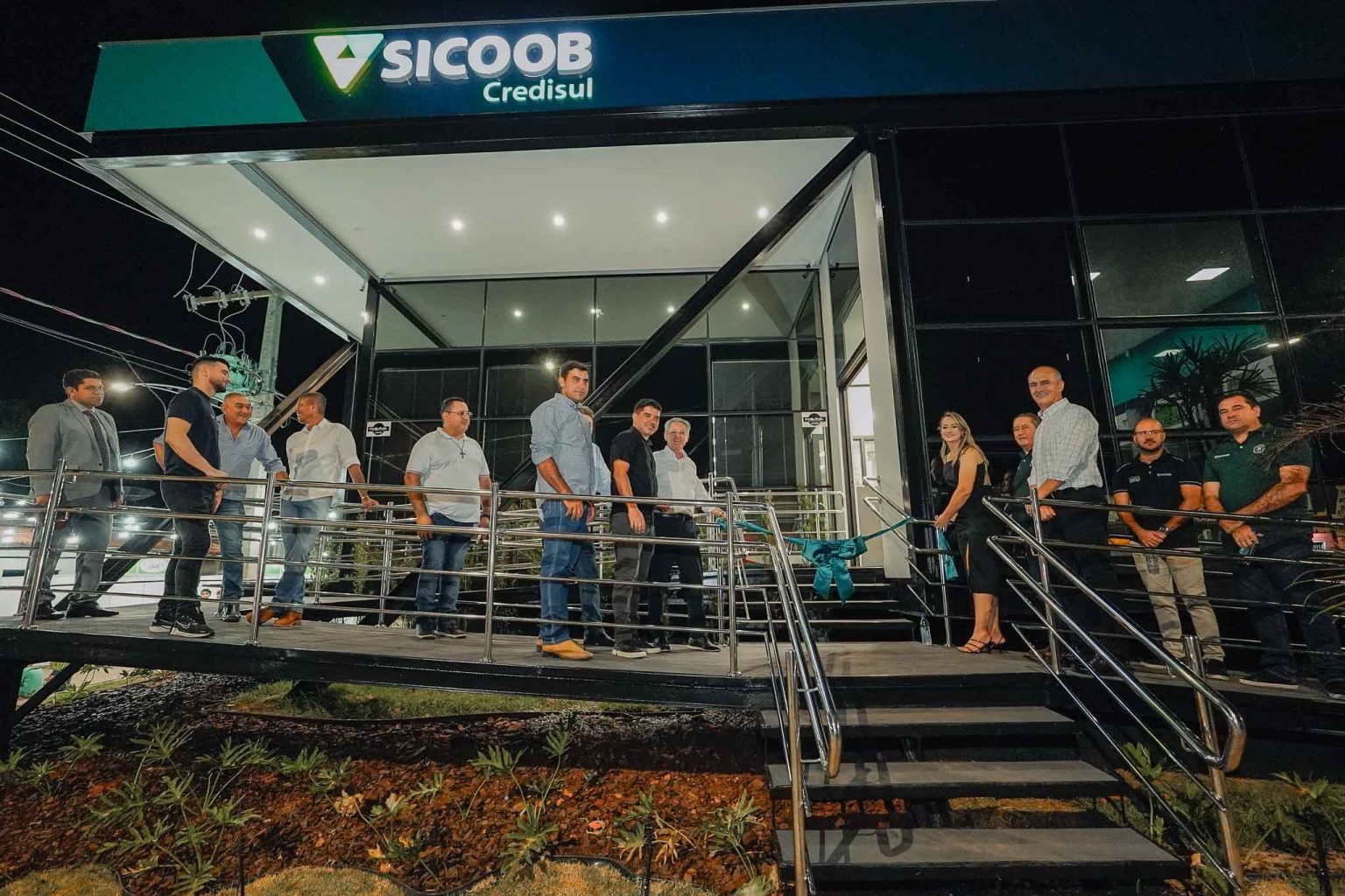 Sicoob Credisul reinaugura agência em Corumbiara com imponente prédio sicoob-credisul-reinaugura-agencia-em-corumbiara-com-imponente-predio