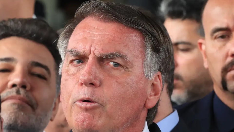 Bolsonaro pode ser preso até dezembro se recursos forem rejeitados bolsonaro-pode-ser-preso-ate-dezembro-se-recursos-forem-rejeitados