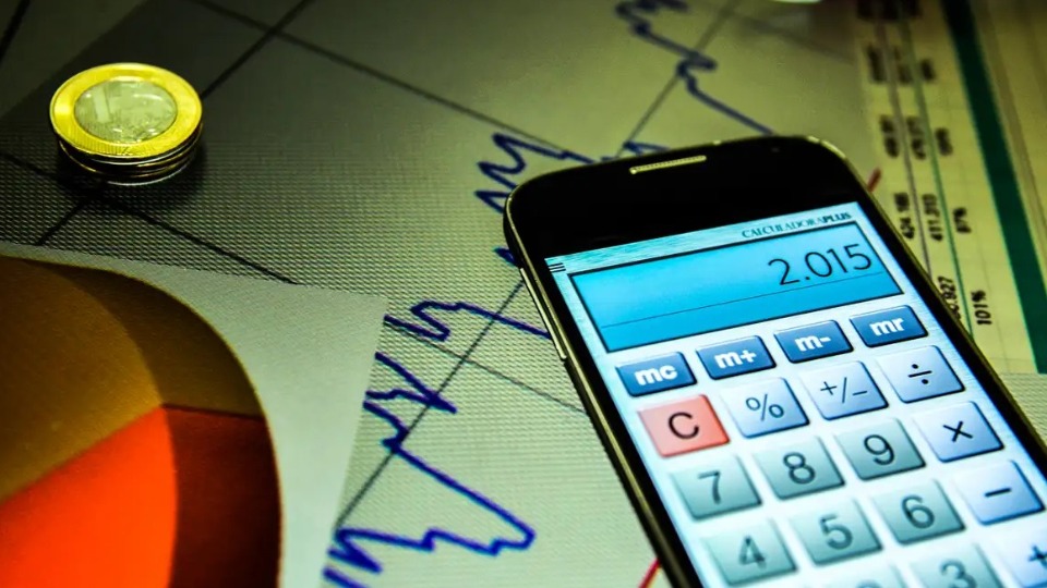 Mercado financeiro projeta inflação de 4,83% em 2025 mercado-financeiro-projeta-inflacao-de-4,83%-em-2025
