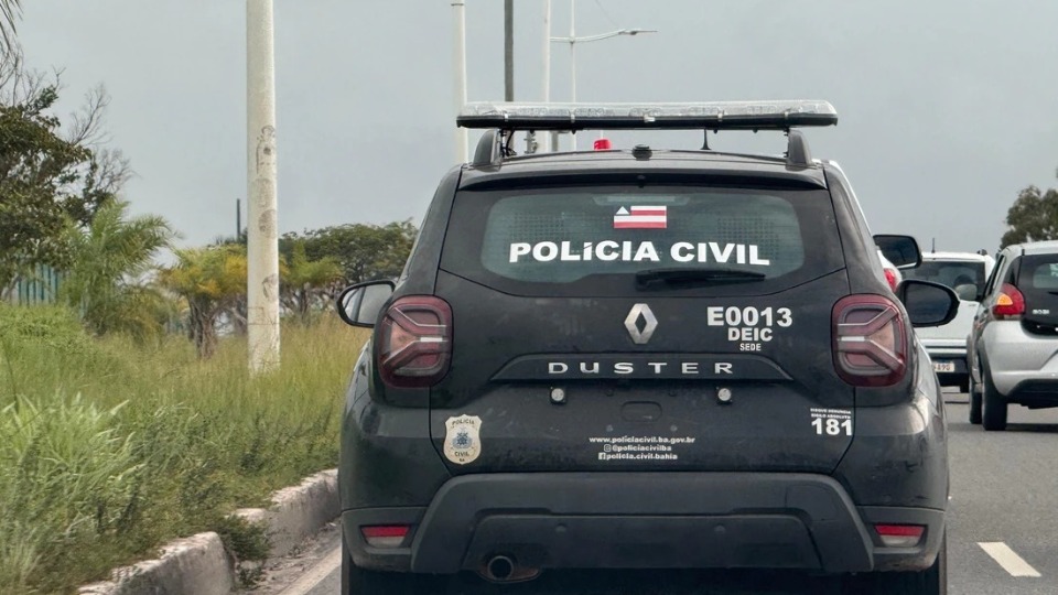 Homem é preso por atropelar e matar ex-nora a facadas após discussão homem-e-preso-por-atropelar-e-matar-ex-nora-a-facadas-apos-discussao