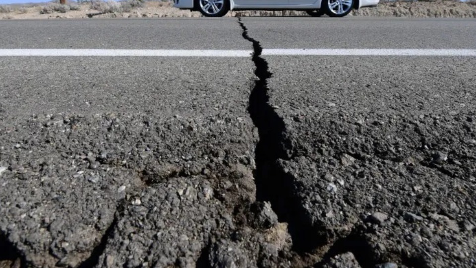Terremoto atinge costa da Rússia e gera alerta de tsunami terremoto-atinge-costa-da-russia-e-gera-alerta-de-tsunami