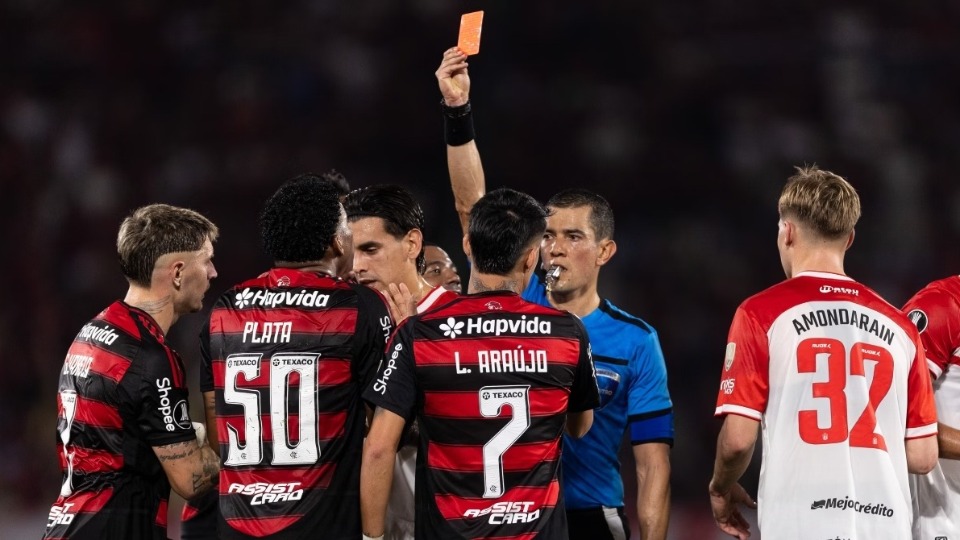 Conmebol anula 2° amarelo e Plata pode jogar volta da Libertadores conmebol-anula-2°-amarelo-e-plata-pode-jogar-volta-da-libertadores