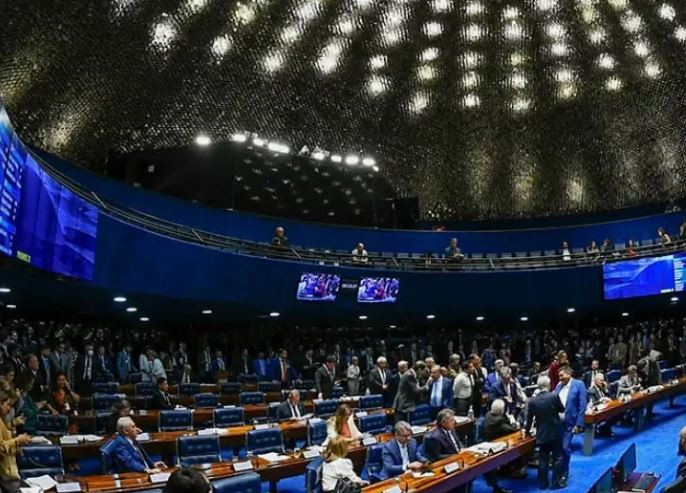 Senado quer derrubar PEC da Blindagem em comissão e dar resposta a manifestações senado-quer-derrubar-pec-da-blindagem-em-comissao-e-dar-resposta-a-manifestacoes