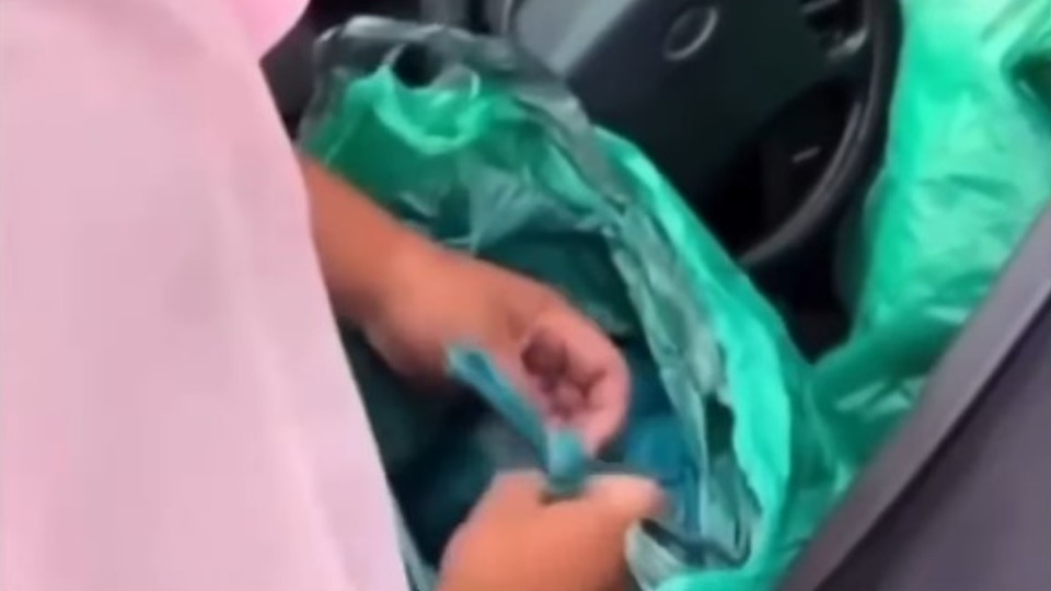 VÍDEO: Motorista surpreende PRF ao apresentar documentos em abordagem video:-motorista-surpreende-prf-ao-apresentar-documentos-em-abordagem