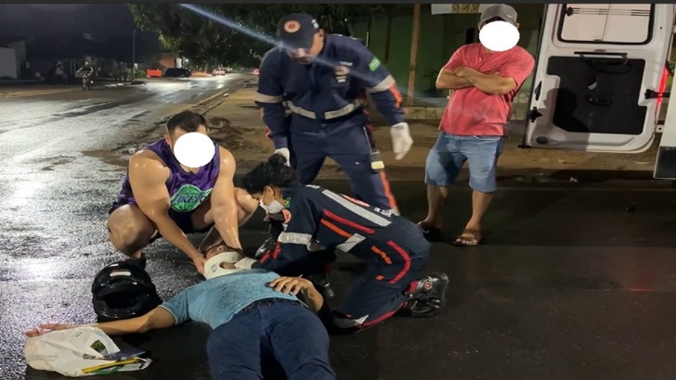 Acidente envolvendo três motocicletas termina com vítima no pronto-socorro acidente-envolvendo-tres-motocicletas-termina-com-vitima-no-pronto-socorro