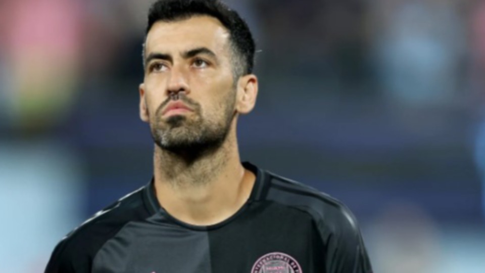 Adeus de uma lenda: Busquets anuncia aposentadoria do futebol adeus-de-uma-lenda:-busquets-anuncia-aposentadoria-do-futebol