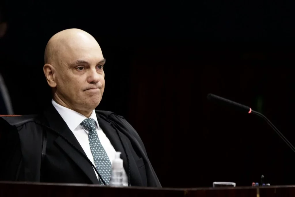Após sofrer sanção dos EUA, juiz auxiliar deixa gabinete de Moraes apos-sofrer-sancao-dos-eua,-juiz-auxiliar-deixa-gabinete-de-moraes