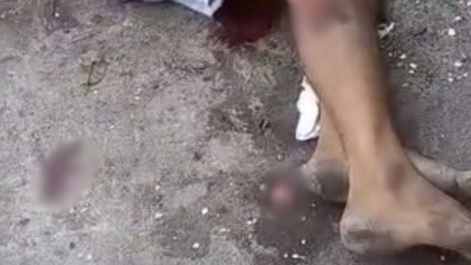 VÍDEO: homem é baleado ao entrar em boca de fumo video:-homem-e-baleado-ao-entrar-em-boca-de-fumo