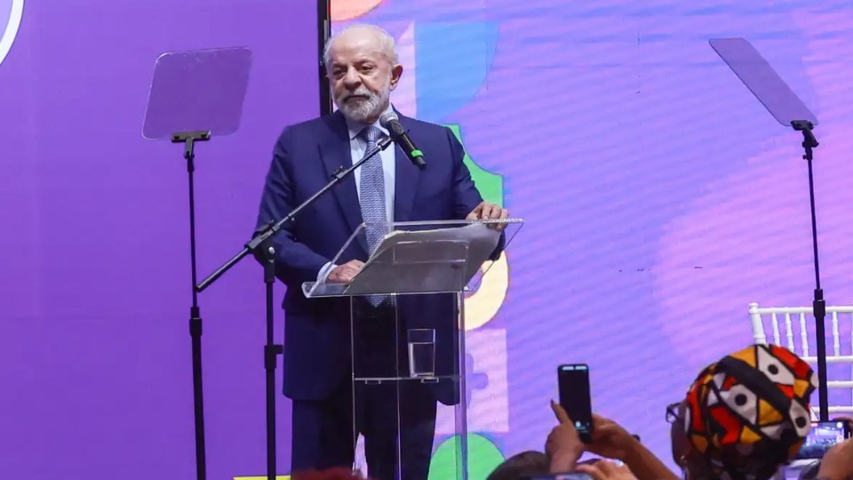 Lula abre conferência e sanciona ampliação da licença-maternidade lula-abre-conferencia-e-sanciona-ampliacao-da-licenca-maternidade