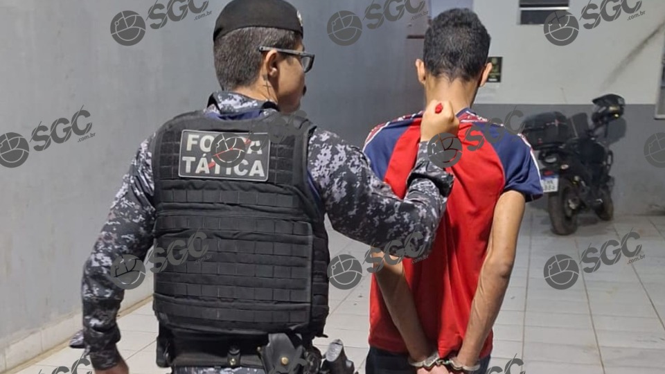 Polícia fecha boca de fumo e prende jovem de 26 anos na zona Sul policia-fecha-boca-de-fumo-e-prende-jovem-de-26-anos-na-zona-sul