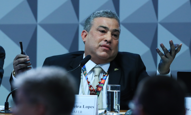 Após ser preso em flagrante pela CPMI do INSS, presidente da Conafer é liberado sob fiança apos-ser-preso-em-flagrante-pela-cpmi-do-inss,-presidente-da-conafer-e-liberado-sob-fianca