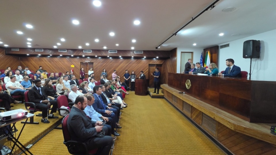 População expõe dificuldades de acessibilidade em Manaus, durante audiência do MPAM populacao-expoe-dificuldades-de-acessibilidade-em-manaus,-durante-audiencia-do-mpam
