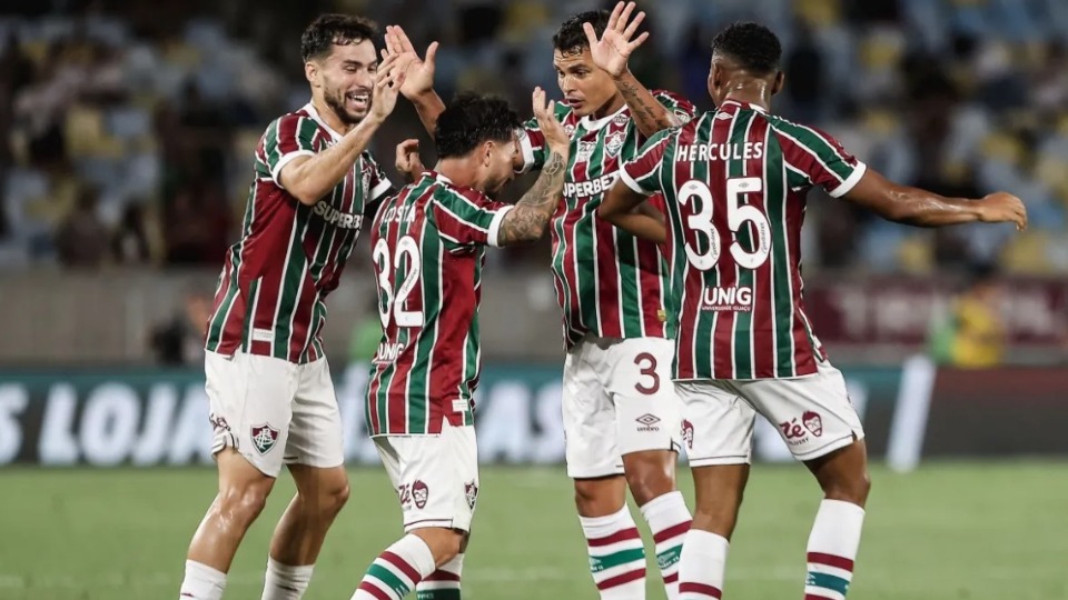 Fluminense domina Atlético-MG, vence e cola no G6 do Brasileirão fluminense-domina-atletico-mg,-vence-e-cola-no-g6-do-brasileirao