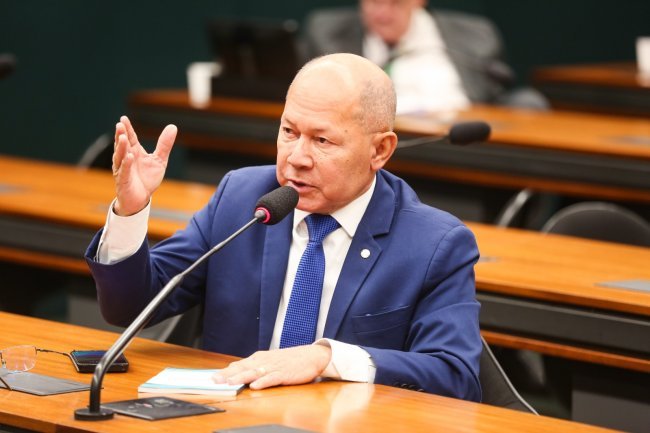 Comissão aprova projeto de lei do deputado Coronel Chrisóstomo que criminaliza “sextorsão” comissao-aprova-projeto-de-lei-do-deputado-coronel-chrisostomo-que-criminaliza-“sextorsao”