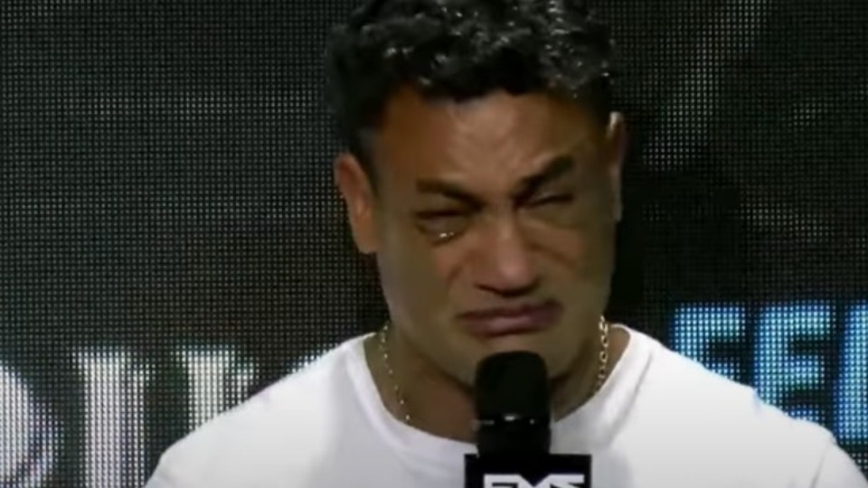 VÍDEO: Popó chora e anuncia aposentadoria após briga com Wanderlei video:-popo-chora-e-anuncia-aposentadoria-apos-briga-com-wanderlei