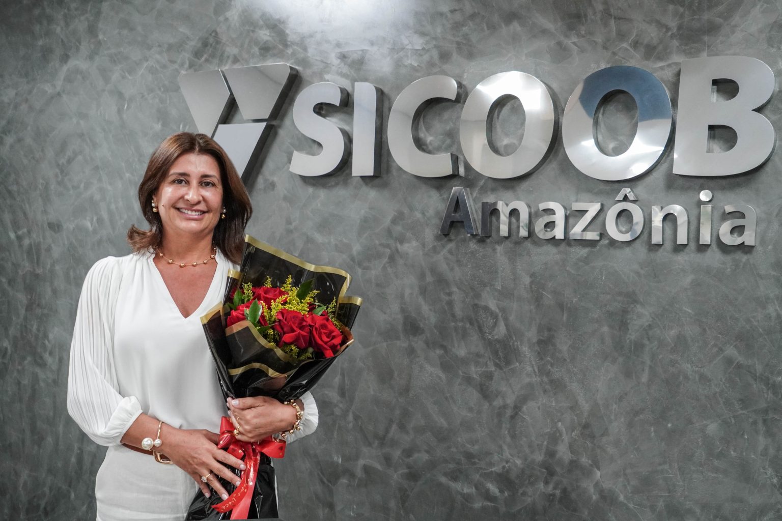 Sicoob Amazônia realiza cerimônia de posse da nova Diretora sicoob-amazonia-realiza-cerimonia-de-posse-da-nova-diretora