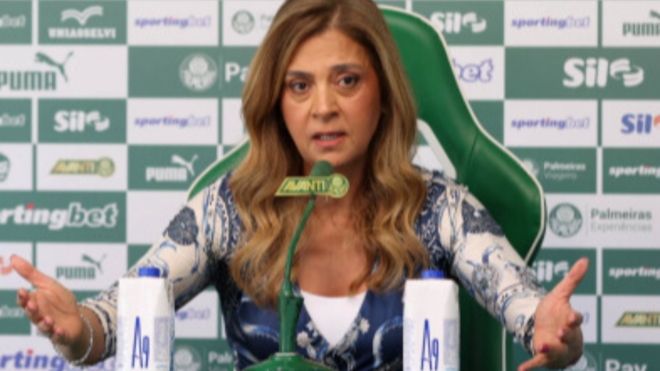 FIFA toma atitude importante envolvendo Leila Pereira, do Palmeiras fifa-toma-atitude-importante-envolvendo-leila-pereira,-do-palmeiras