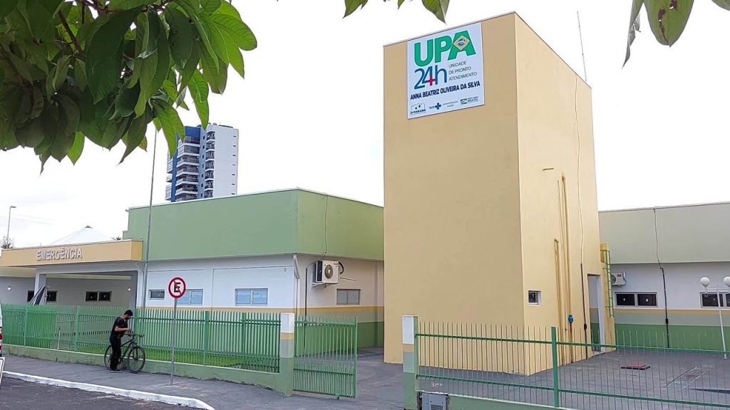 Mulher invade necrotério e tenta reanimar o pai declarado morto em Ji-Paraná, RO mulher-invade-necroterio-e-tenta-reanimar-o-pai-declarado-morto-em-ji-parana,-ro