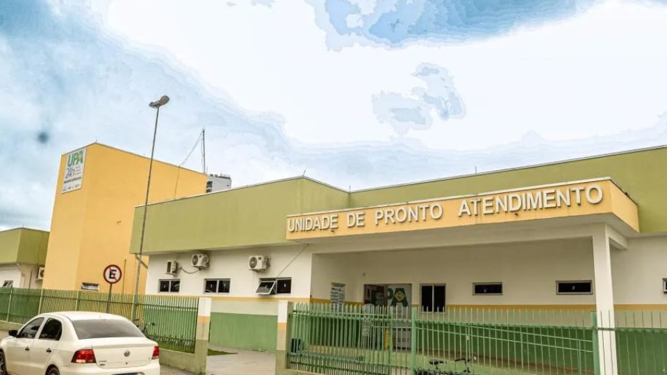Mulher invade necrotério em Rondônia e tenta reanimar pai falecido mulher-invade-necroterio-em-rondonia-e-tenta-reanimar-pai-falecido