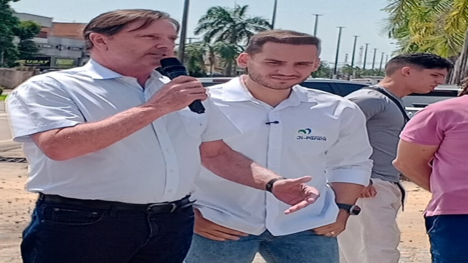 Prefeito agradece apoio de Acir Gurgacz e anuncia cirurgias e concuro prefeito-agradece-apoio-de-acir-gurgacz-e-anuncia-cirurgias-e-concuro