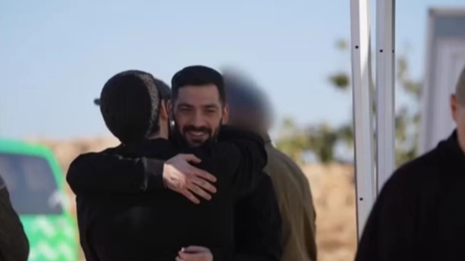 Hamas liberta reféns que estavam em Gaza para troca com palestinos hamas-liberta-refens-que-estavam-em-gaza-para-troca-com-palestinos