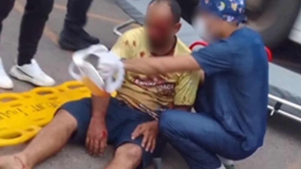 VÍDEO: acidente nas proximidades de Hospital deixa motociclista ferido video:-acidente-nas-proximidades-de-hospital-deixa-motociclista-ferido