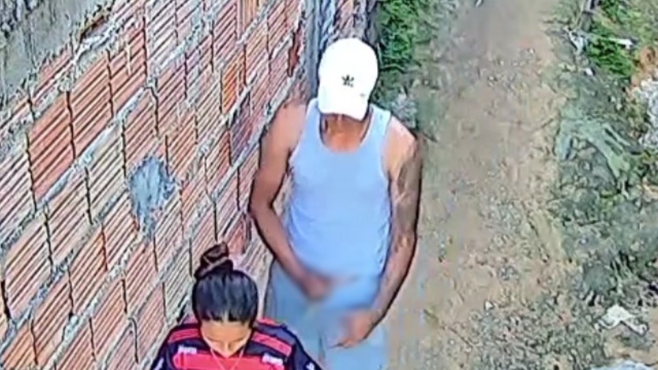Procurado por se masturbar atrás de adolescente é preso procurado-por-se-masturbar-atras-de-adolescente-e-preso