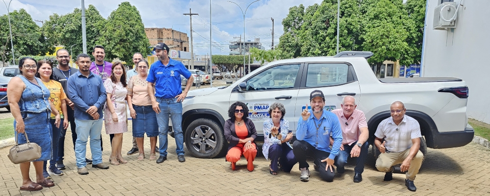 Alto Paraíso recebe veículo para reforçar atendimento da Assistência Social
